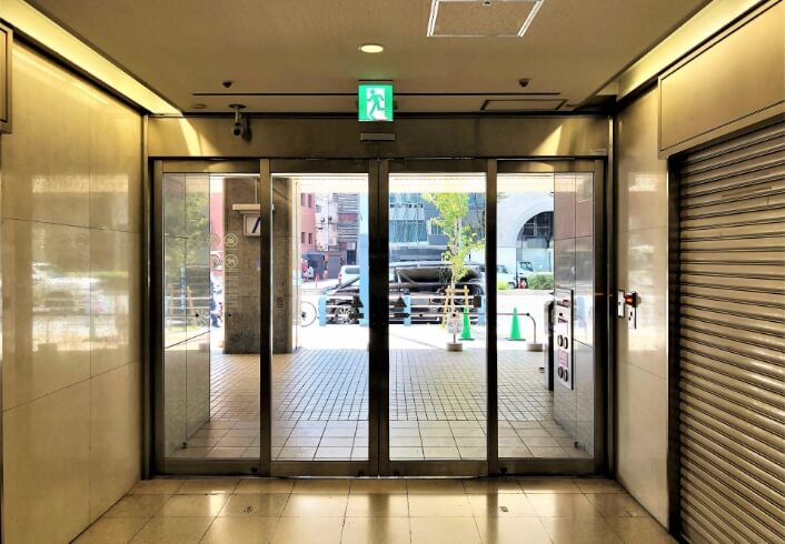 通用口・正門での出入管理